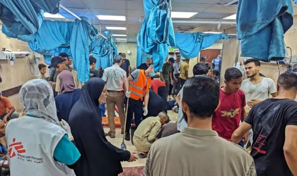 مستشفى شهداء الأقصى يدق ناقوس الخطر: الوضع كارثي تمامًا