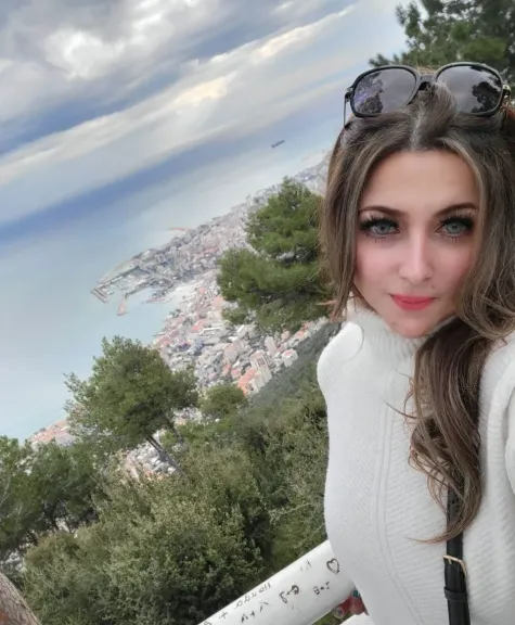 نرمين نبيل  تكتب :مصر لا تحتاج إلى دعوة من أحد... نحن أصحاب المسرح لا ضيوفه