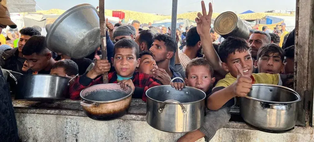 أرواح تزهق بصمت.. المجاعة تفتك بـ11 فلسطينيًا في يومٍ واحد بغزة