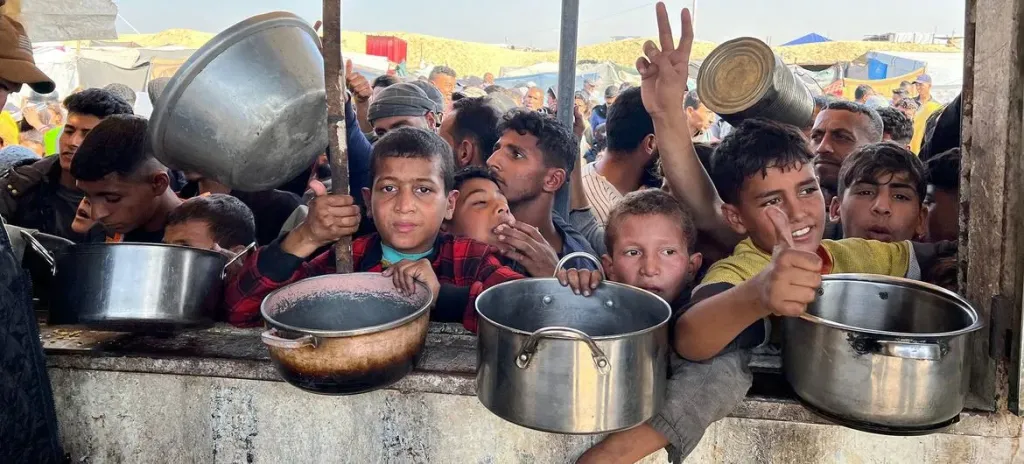 أرواح تزهق بصمت.. المجاعة تفتك بـ11 فلسطينيًا في يومٍ واحد بغزة