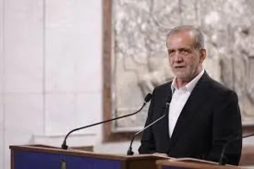 بزشكيان: الاحتلال يرتكب جرائم بحق نساء وأطفال غزة ويتشدق بحقوق الإنسان!