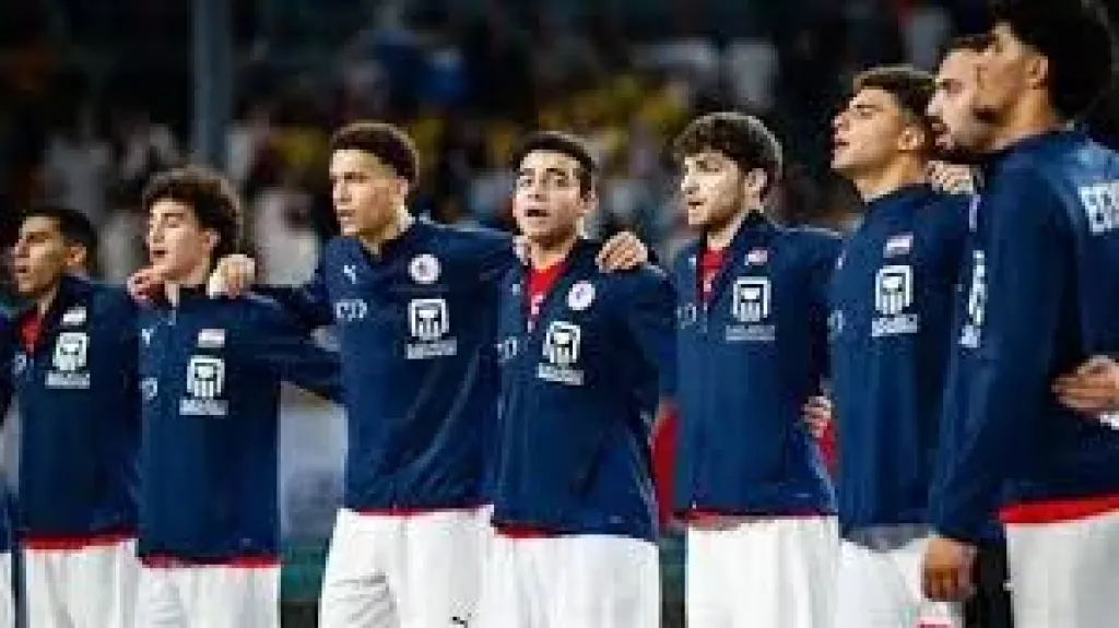 انتصار مصري تاريخي على أيسلندا.. المركز الخامس عالميًا لناشئي اليد