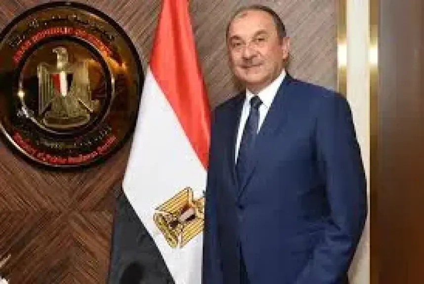 وزير قطاع الأعمال: الاستثمار في بناء الإنسان أساس نجاح أي عملية إصلاح وتطوير