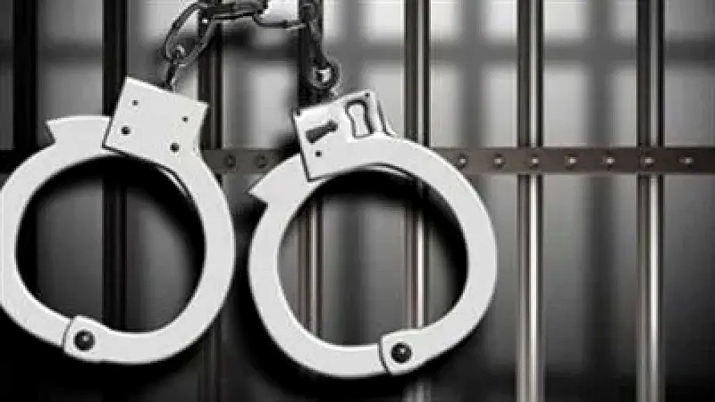 السجن المشدد للمتهمين في قضية تجارة الحشيش وحيازة السلاح الأبيض