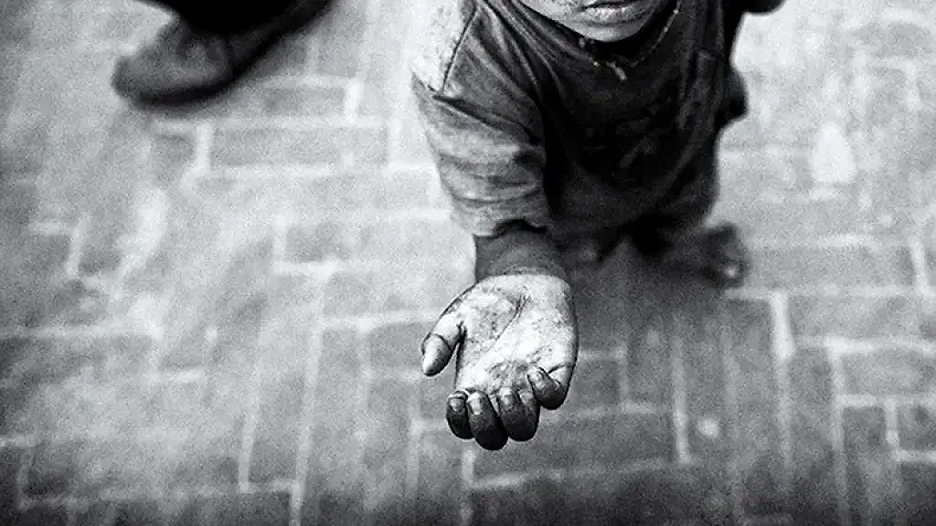 تحقيق أمني بالجيزة ينهي نشاط عصابة استغلال الأطفال في التسول