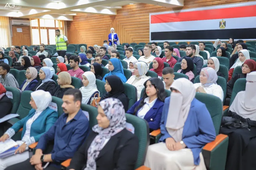 جامعة كفر الشيخ تختتم تدريب 152 شابًا متطوعًا ضمن مبادرة ”بداية جديدة” لمكافحة الإدمان