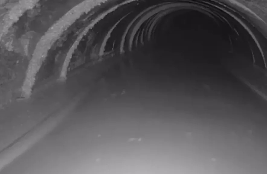 الجيش الإسرائيلي ينشر مشاهد لغمر أنفاق في غزة بعد اشتباكات مع حماس