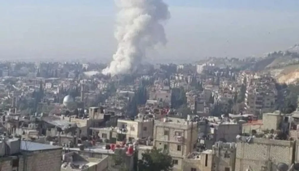 غارات إسرائيلية قرب دمشق تسفر عن مقتل 4 جنود سوريين وسط حديث عن اتفاق أمني وشيك