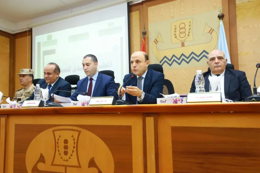 محافظ كفرالشيخ يترأس المجلس التنفيذي للمحافظة لمناقشة القرارات الخدمية والتنموية