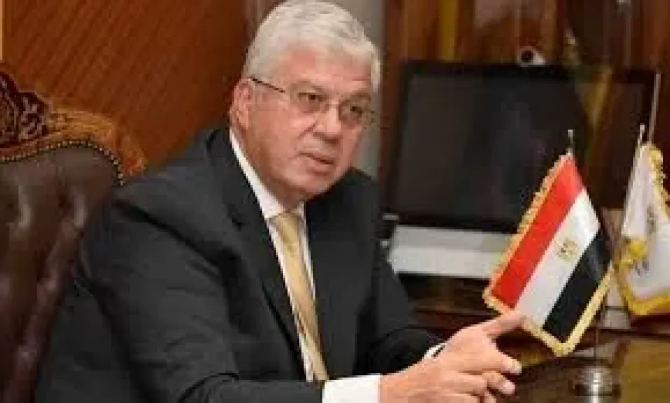 قبل انطلاق العام الجامعي الجديد.. «التعليم العالي» تكشف القائمة السوداء للكيانات الوهمية لحماية الطلاب من شهادات مزيفة