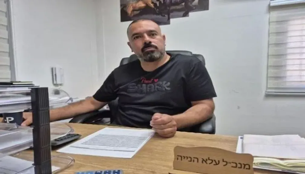 صفقة علاء هنية تفضح أزمة الهوية العربية في إسرائيل.. بين رفض الاندماج وواقع المواطنة الناقصة