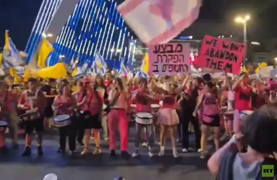 مظاهرات في تل أبيب للمطالبة بوقف الحرب على غزة وإعادة الرهائن