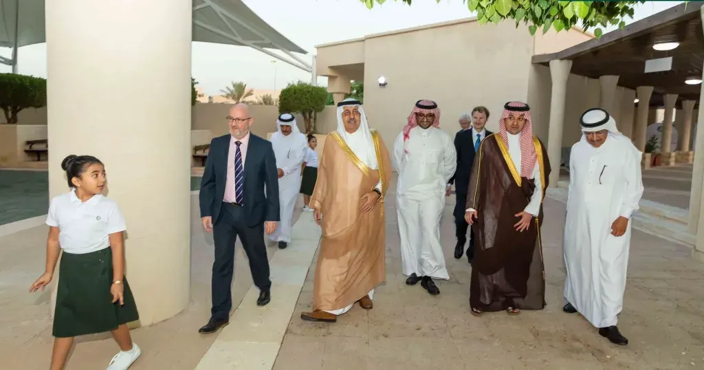 اعرف التفاصيل.. مدارس الملك فيصل بالرياض تفتح باب التوظيف للمعلمين برواتب تبدأ من 7000 ريال