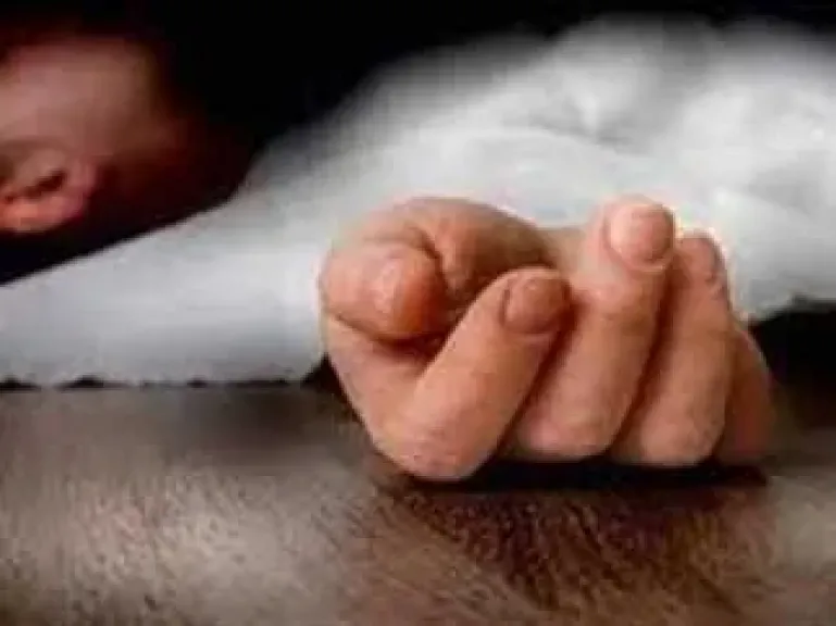 الأم في القفص تحمل صغيرها.. تفاصيل أولى جلسات محاكمة مذبحة دلجا