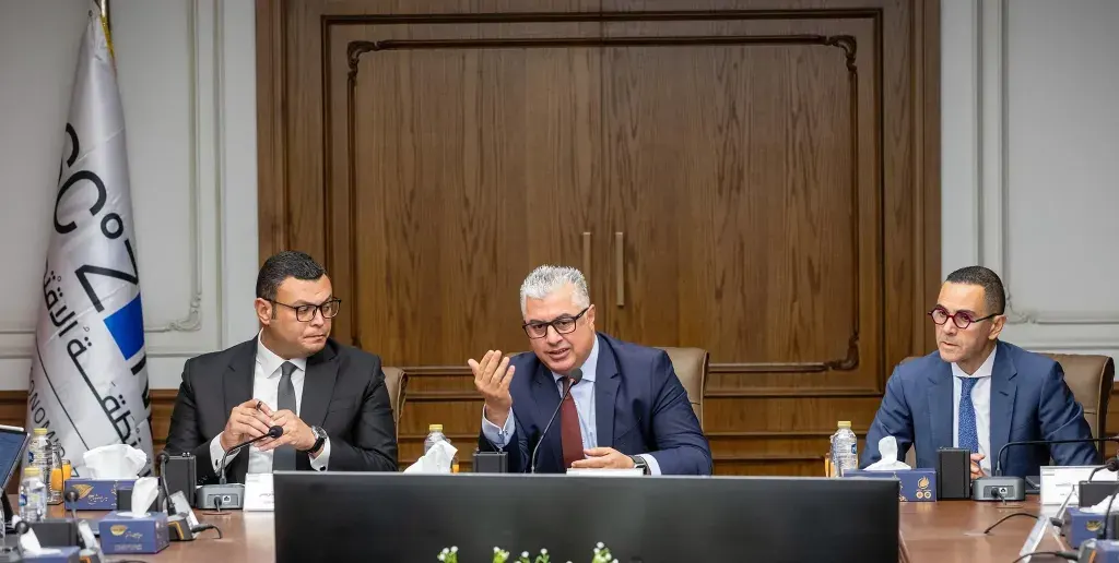 مجلس إدارة اقتصادية قناة السويس يعتمد الحساب الختامي للعام المالي المنقضي 24-25 (1) مجلس إدارة اقتصادية قناة السويس يعتمد الحساب الختامي للعام المالي المنقضي 24-25 (1)