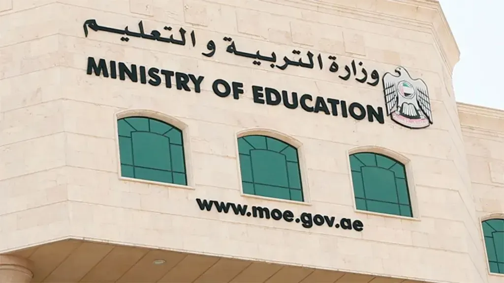انطلاق العام الدراسي بلا تأخير.. الكتب تصل طلاب المدارس التجريبية يوم الافتتاح
