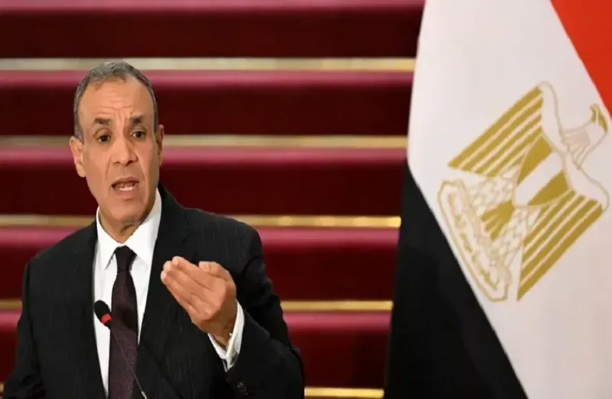 مصر تتحدى إسرائيل: بدر عبد العاطي يتوعد بإبقاء غزة حية ويفضح ”مخطط الإبادة والتهجير”
