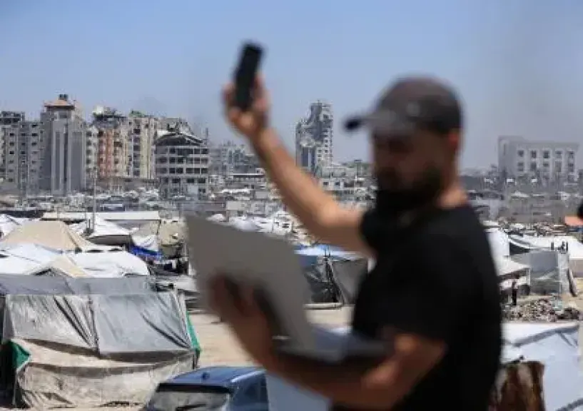 الاتصالات الفلسطينية تعلن عودة الإنترنت الثابت والهواتف الأرضية في غزة وشمالها.. بعد يوم من انقطاع شامل