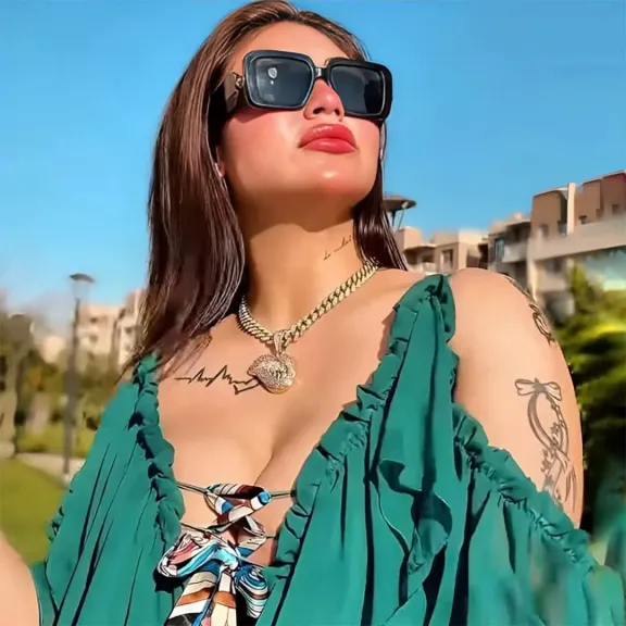 هدير عبد الرازق..... تخرج عن صمتها بعد أزمة الفيديوهات المسربة وتهاجم شيخًا