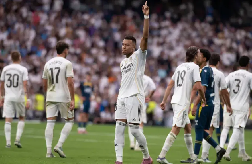 ريال مدريد يواصل التألق في الليغا ويحقق العلامة الكاملة بالفوز على إسبانيول (فيديو)