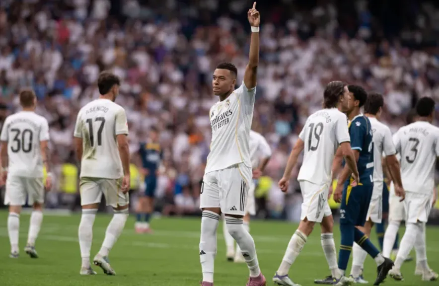 ريال مدريد يواصل التألق في الليغا ويحقق العلامة الكاملة بالفوز على إسبانيول (فيديو)