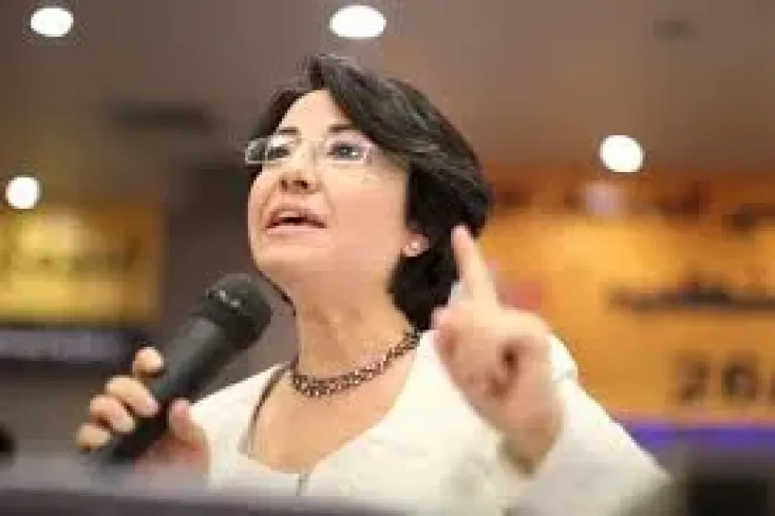 الشرطة الإسرائيلية تعتقل البرلمانية السابقة حنين زعبي بتهمة ”التحريض”