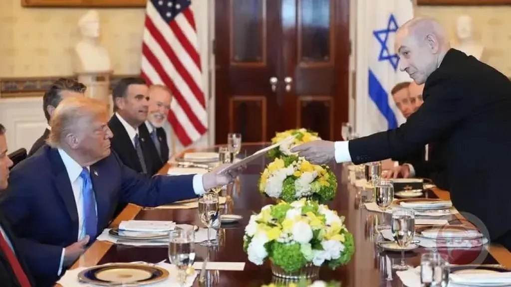 نتنياهو يتوعد بالرد على الاعتراف بالدولة الفلسطينية ويطرح خيار فرض السيادة على غور الأردن (1) نتنياهو يتوعد بالرد على الاعتراف بالدولة الفلسطينية ويطرح خيار فرض السيادة على غور الأردن (1)