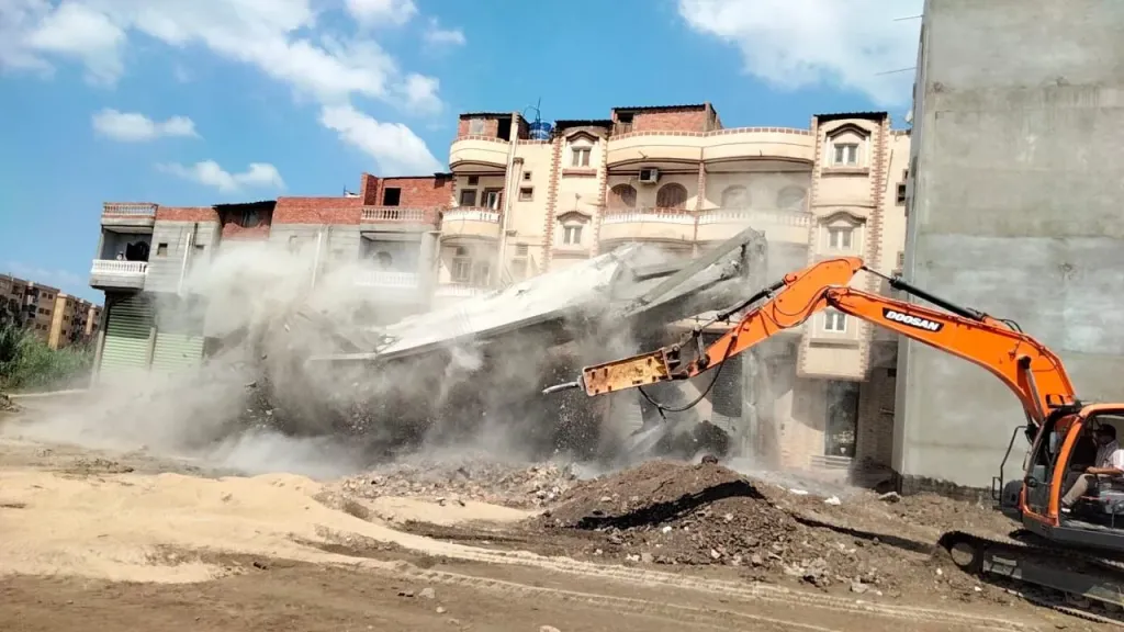 محافظ كفرالشيخ يتابع الموجة الـ27 لإزالة التعديات على أملاك الدولة والأراضي الزراعية بالحامول