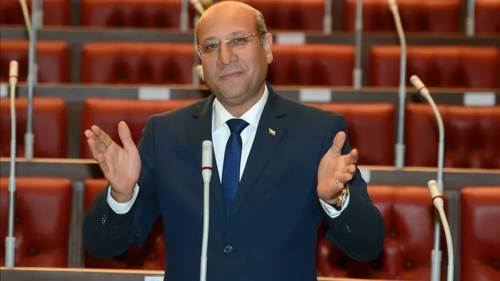 برلمان 2025.. عمرو عكاشة يضع الإسكان والنقل والإدارة المحلية في مقدمة أولوياته