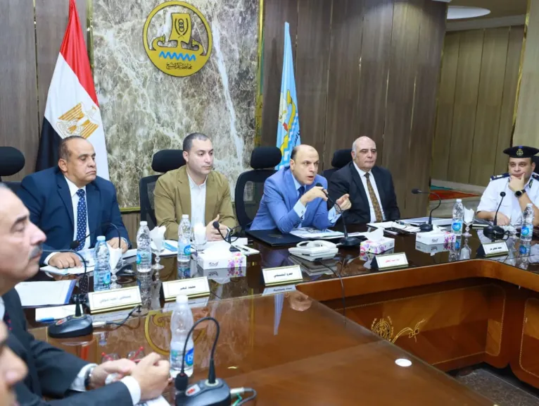 محافظ كفرالشيخ يترأس المجلس التنفيذي لمناقشة مشروعات خدمية وتنموية وتعزيز الخدمات للمواطنين