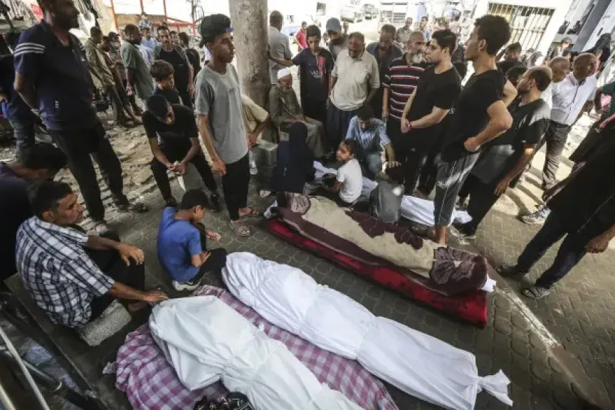 21 شهيدًا وعشرات الجرحى في قصف إسرائيلي جديد على غزة فجر اليوم