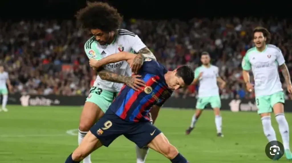 رشلونة يستعيد صدارة الدوري الإسباني بفوز صعب على ريال سوسيداد