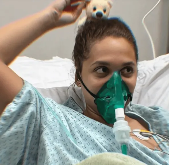 الفنانة دنيا سامي تكشف تفاصيل جديدة عن الأزمة الصحية لرحمة أحمد وتنشر صورتها من المستشفى