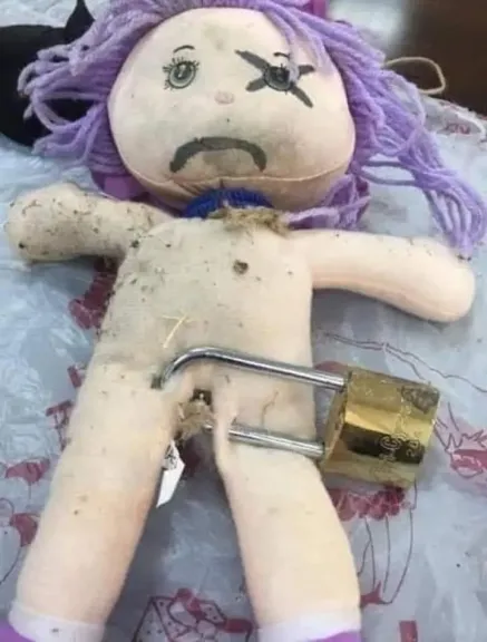 سناء تهدد سلفتها بالسحر في الشارع.. فيديو يثير غضباً واسعاً على مواقع التواصل-- فيديو