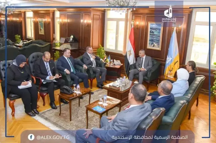 محافظ الإسكندرية يلتقي رئيس صندوق التنمية الحضرية لبحث تطوير مناطق أبو قير وكرموز