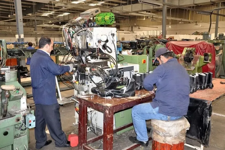 مافيا القطاع الخاص.. استغلال بلا حدود وحقوق ضائعة