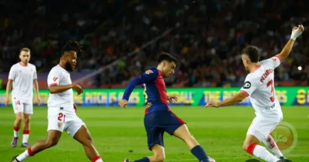 إشبيلية يصعق برشلونة برباعية قاسية ويبدد آماله في صدارة الدوري الإسباني