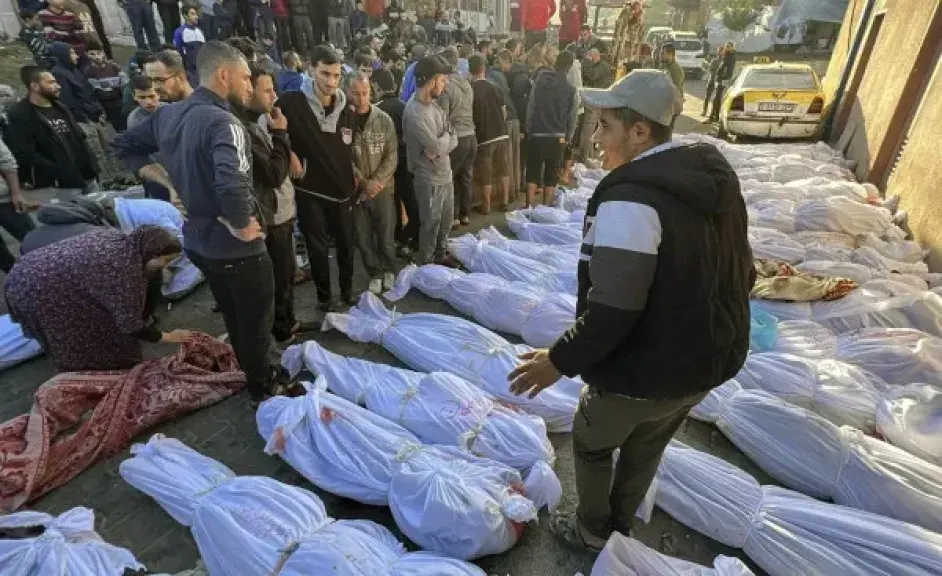 إسرائيل تصعّد هجماتها على غزة رغم موافقة حماس على خطة ترامب.. و19 شهيدًا منذ الفجر