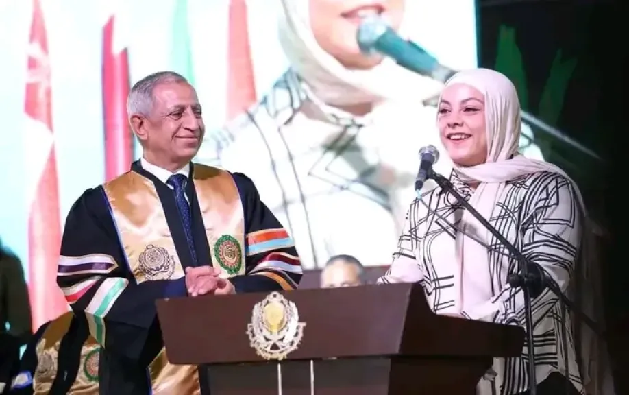 الأكاديمية مصنع الأبطال.. خريجة النقل واللوجستيات سارة سمير تحصد 3 فضيات في بطولة العالم لرفع الأثقال بالنرويج