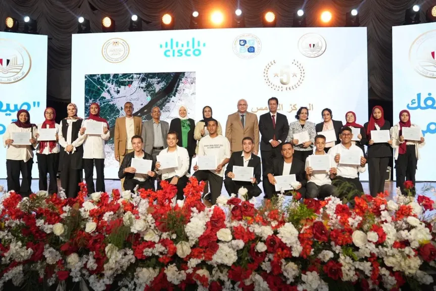«تطوير التعليم بالوزراء» ينظم احتفالية لتوزيع 300 رخصة دولية في مجالات التكنولوجيا