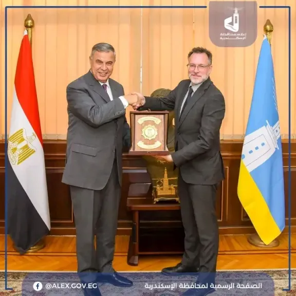 محافظ الإسكندرية يستقبل السفير الكندي لبحث فرص الاستثمار وتعزيز التعاون الثنائي بين مصر وكندا
