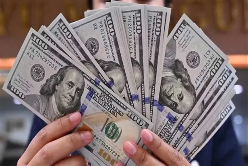 الأمريكي يقترب من 48 جنيهاً.. مفاجأة جديدة في سعر الدولار اليوم بمصر
