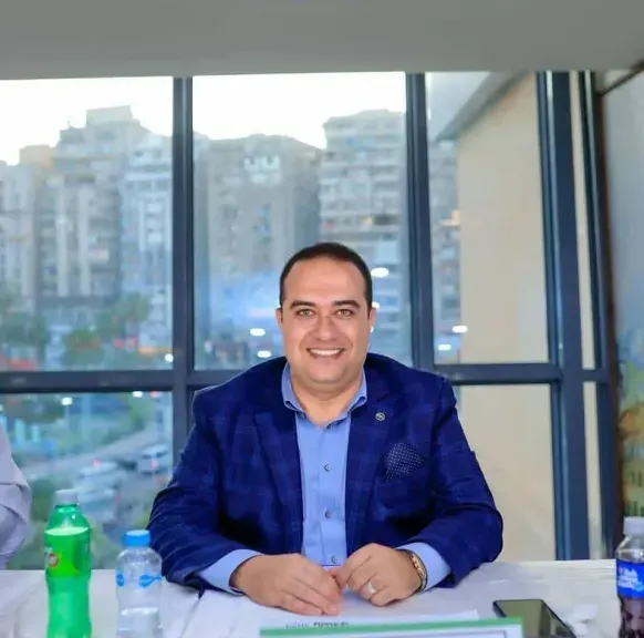 الخبير الدولي في السلامة المهنية محمد السيد يعلن ترشحه لانتخابات نادي سموحة بالإسكندرية
