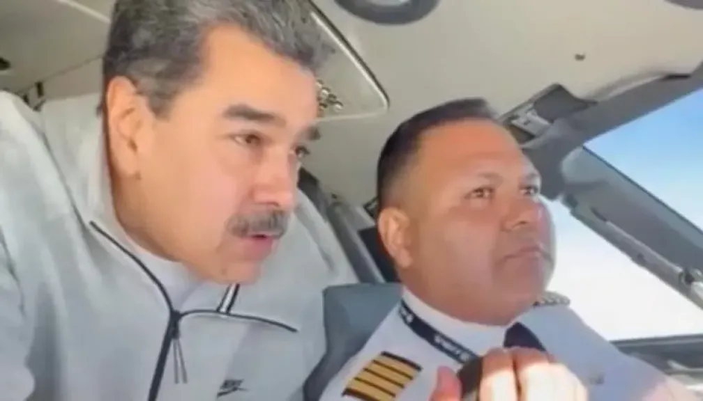 قصة تجسس حقيقية تكشفها ”أسوشيتد برس”: محاولة أمريكية لتجنيد طيار مادورو لاختطاف الرئيس الفنزويلي