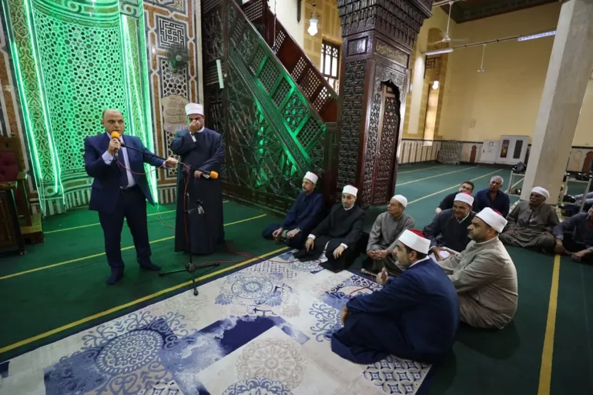 محافظ كفر الشيخ يشارك أبناء المحافظة احتفالات مولد العارف بالله سيدي إبراهيم الدسوقي في أجواء روحانية مبهجة