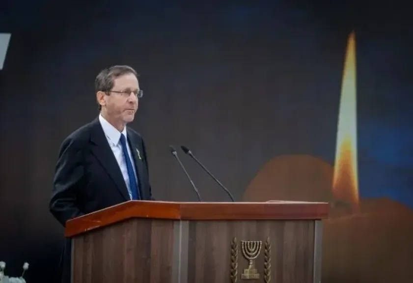 هرتصوغ يحذر من “الهاوية”.. إسرائيل تواجه أخطر انقسام داخلي منذ اغتيال رابين وسط اعتراف إعلامي بـ”انهيار أخلاقي غير مسبوق”