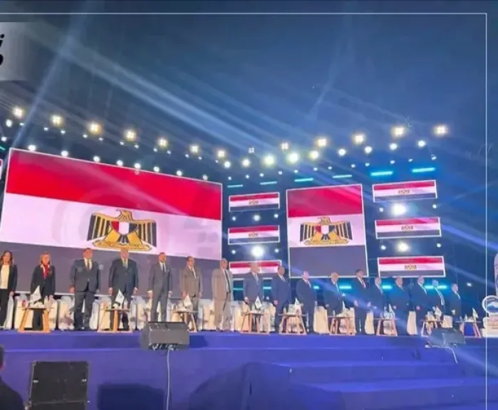 ”مصيلحي” في مؤتمره الختامي: لو لفيت الدنيا مش هلاقي زيكم يا أهل إسكندرية