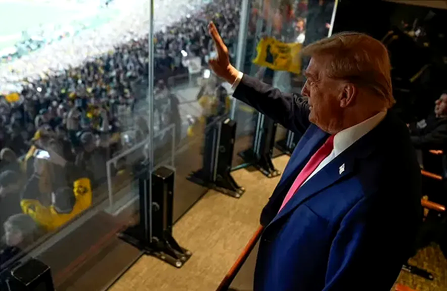 ترامب يسعى لإطلاق اسمه على الملعب الجديد لفريق واشنطن كومانديرز