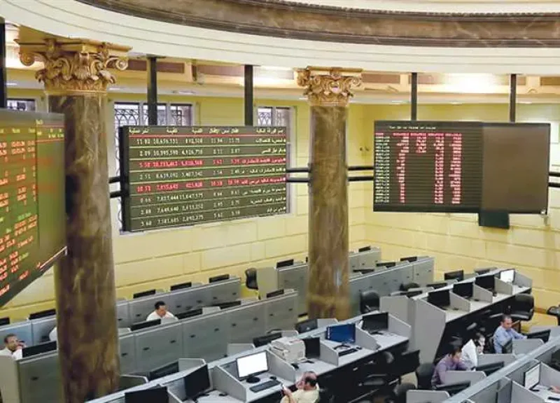 خسائر البورصة المصرية بالمليارات لليوم الثاني على التوالي.. خبراء يكشفون أسباب التراجع المفاجئ رغم الأداء القياسي السابق