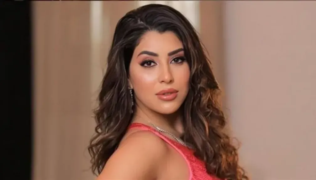 إصابة آيتن عامر في عينها أثناء تصوير مشهد إطلاق نار بمسلسل ”كلهم بيحبوا مودى”.. تدخل طبي عاجل وراحة أسبوع كامل